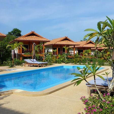 Khao Sok Jasmine Garden Resort - Sha Certified Khao Sok National Park Luaran gambar