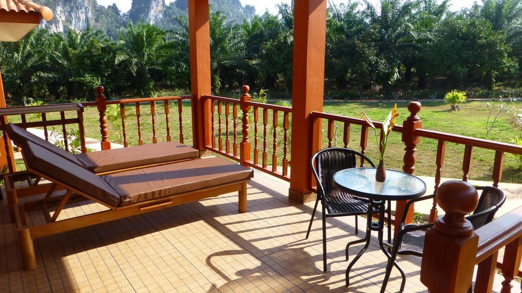 Khao Sok Jasmine Garden Resort - Sha Certified Khao Sok National Park Bilik gambar